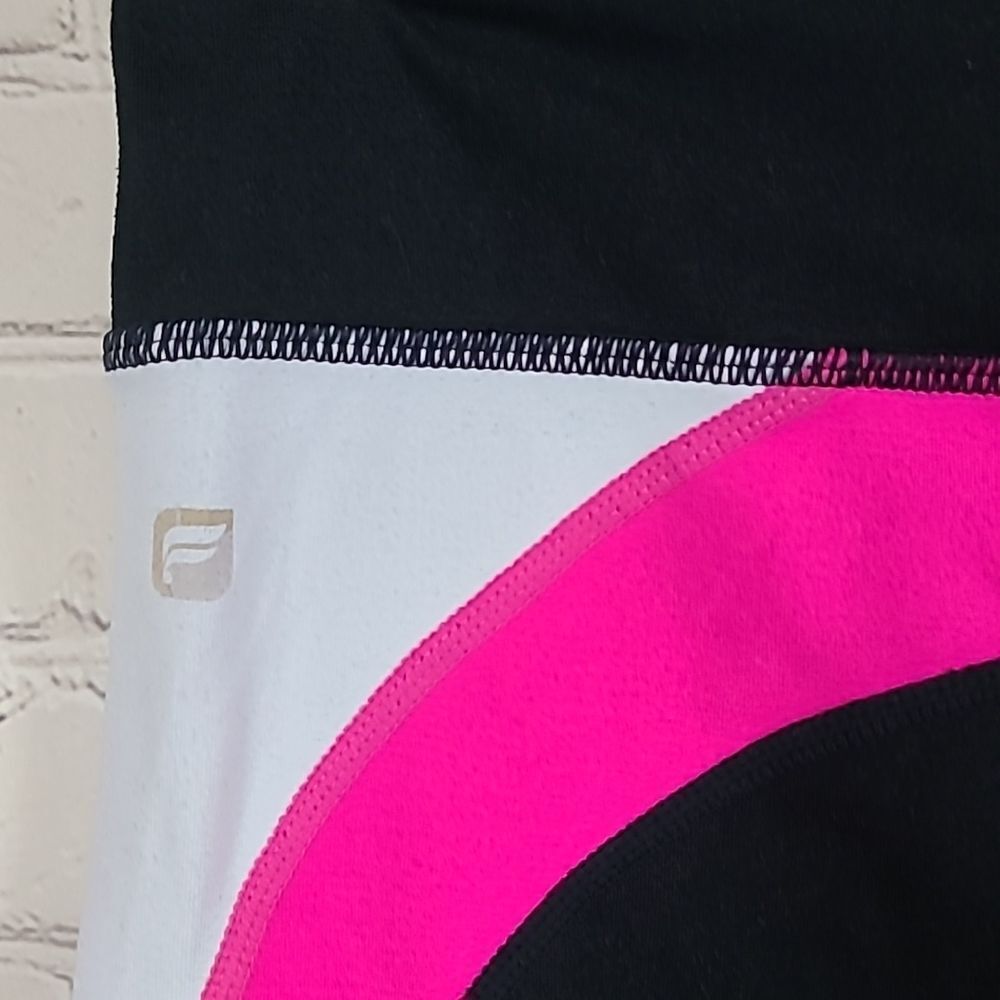 Fabletics PowerHold Capri Leggings S Black Pink Colorblock Pocket Compression - Picture 6 of 10